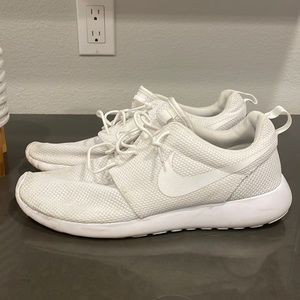 Nike roshe size 12